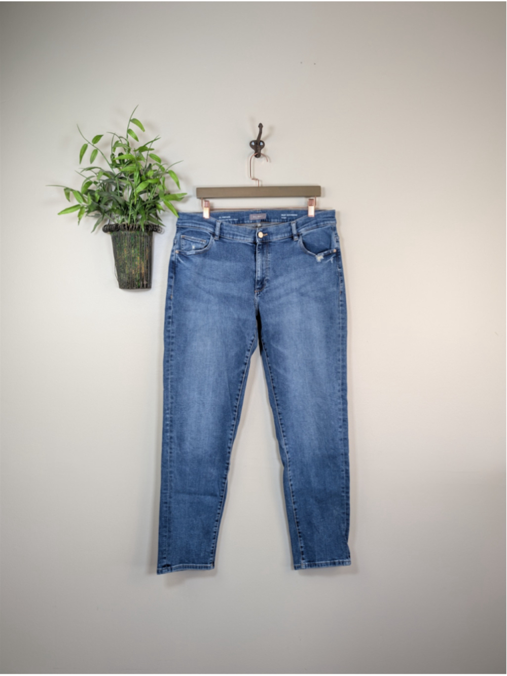 DL1961 31 Riley Boyfriend Straight Leg Jeans DL Vintage Stretch Medium Wash 12